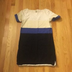 short sleeve dress